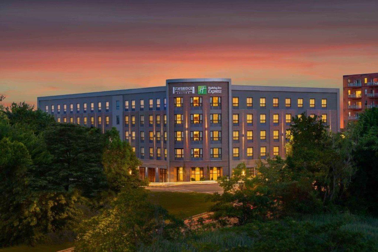 Staybridge Suites - Quincy By Ihg Exterior foto